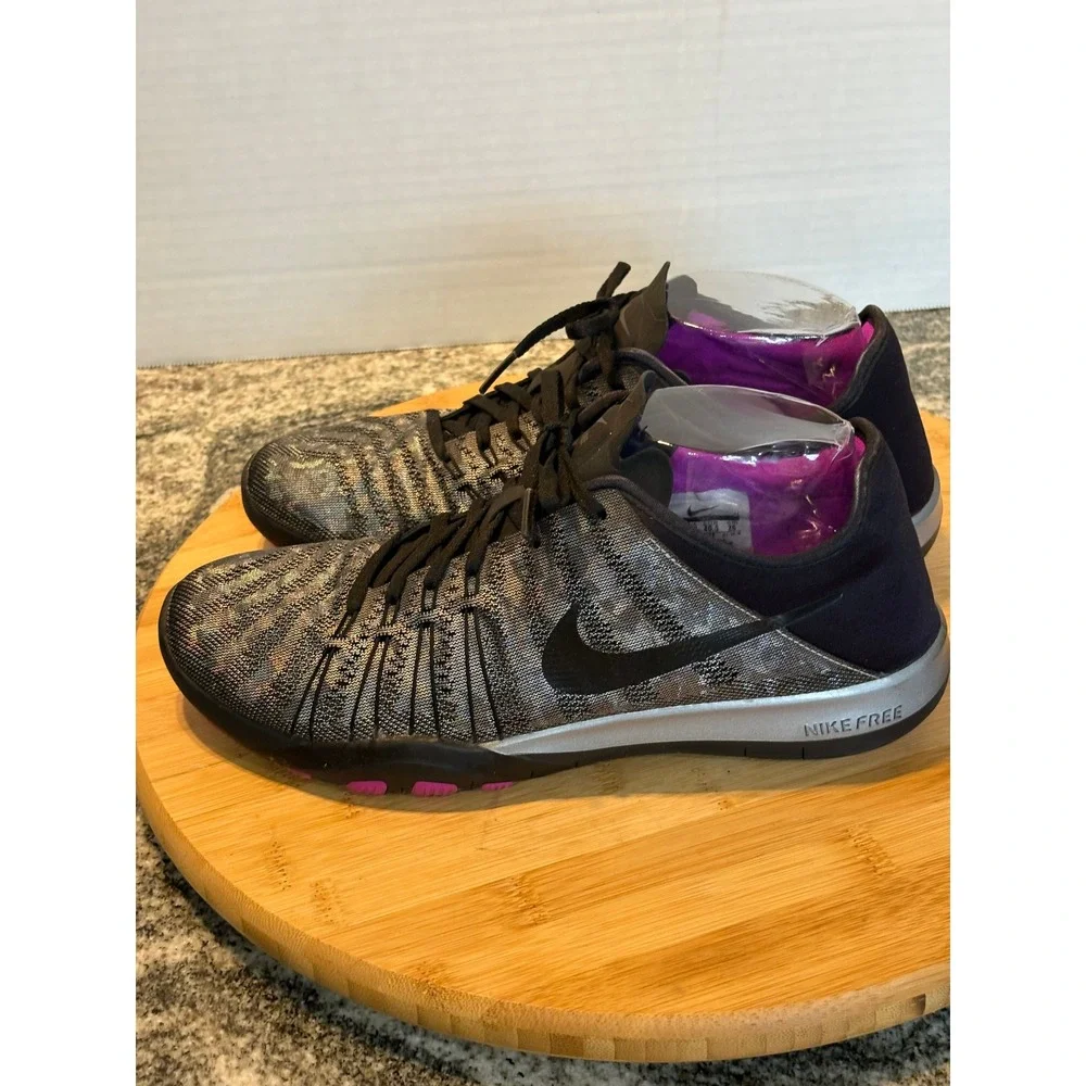 Nike Free TR 6 Womens Training Shoes Black Silver Purple 849805-002 Size 9